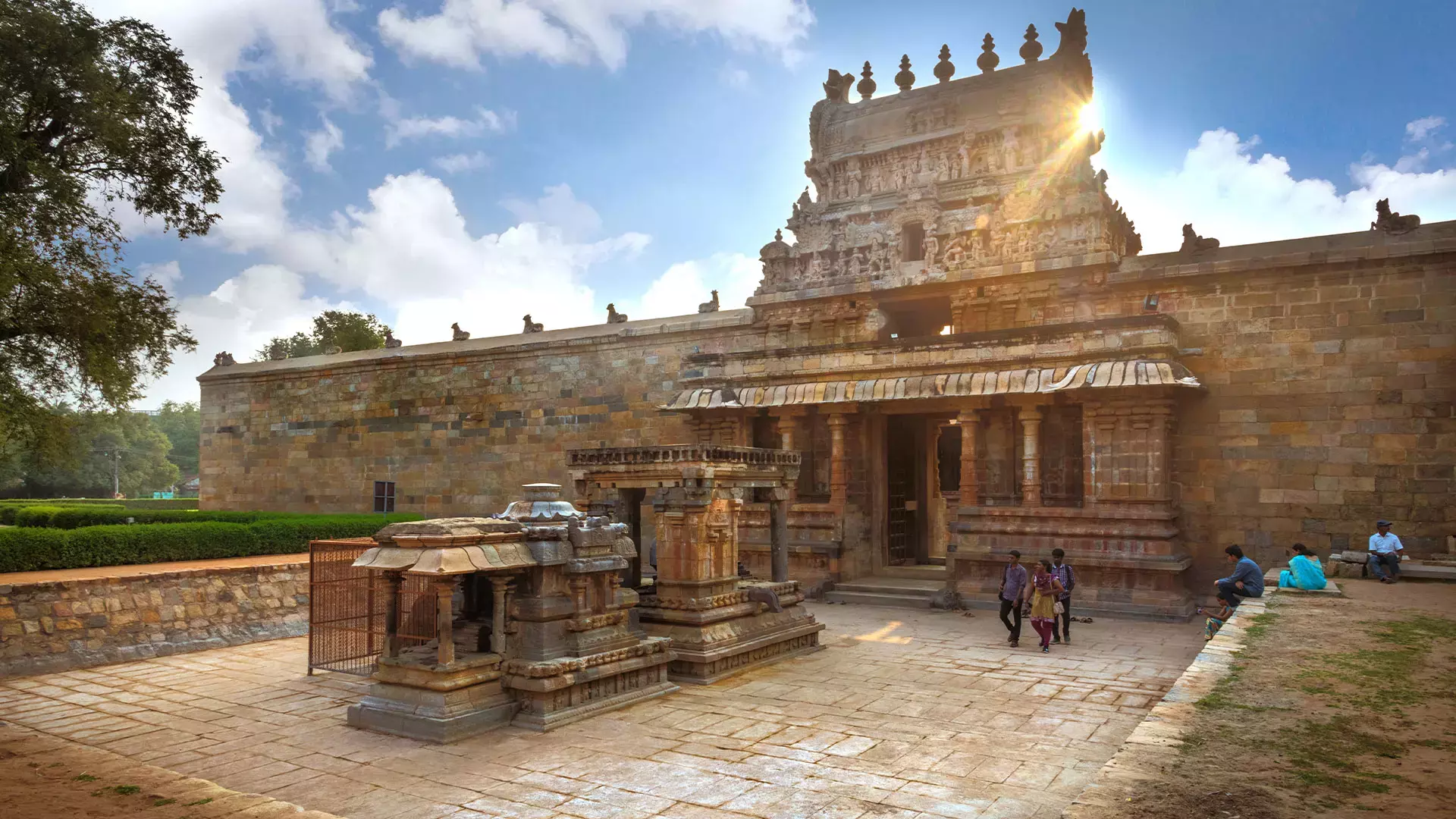 Sri Airavatesvara Temple thumbnail 2